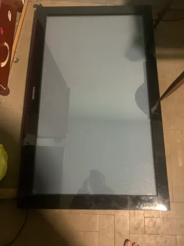 Tv Samsung 42 polegadas não é smart funcionando perfeitamente