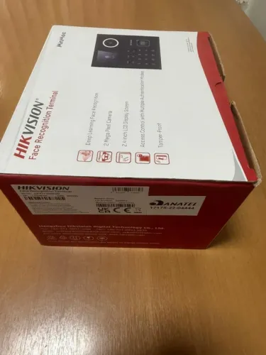 Controle De Acesso Facial Hikvision Wi-fi Ds-k1t320mfwx novo na caixa