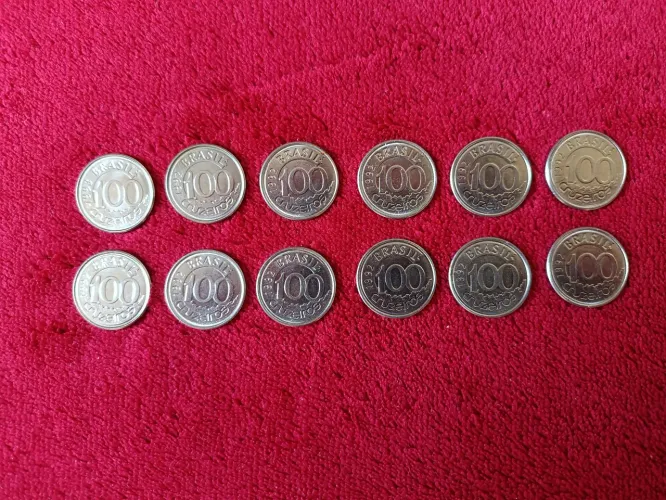 Kit 12 moedas antigas de 100 cruzeiros peixe-boi de 1992 e 1993