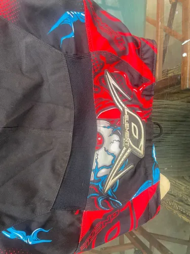 Roupas de motocros e trilha