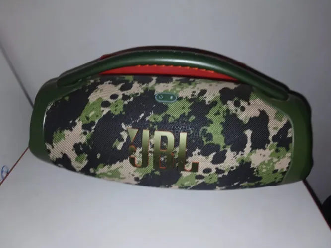 VENDE - SE BOMBOX 03 