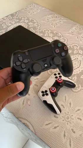 Ps4 slim 500gb completo