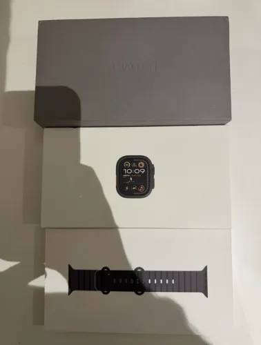 Apple Watch Ultra 2 em Titânio Preto