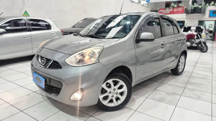 Nissan March SV 1.0 12V Flex 5P 2017