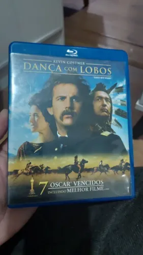 Blu-ray dança com lobos