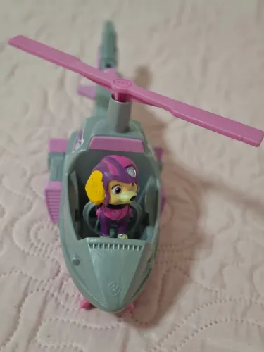 Helicóptero patrulha canina da sky