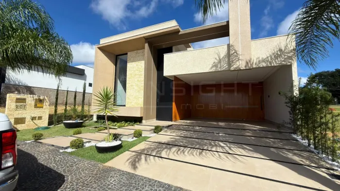 CASA A VENDA NO CONDOMINIO GAUDI