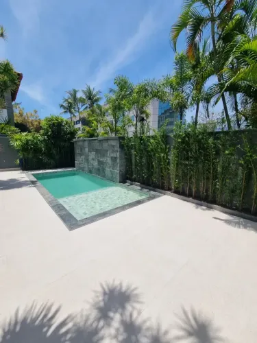 ESPETACULAR CASA DUPLEX COM 4 SUITES , 440 M2 BARRA DA TIJUCA