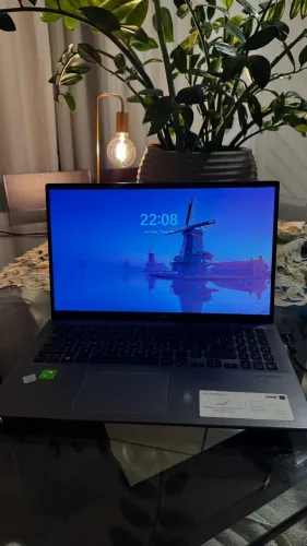 ASUS VivoBook i5 + SSD 512GB + HD 1TB + Placa de Vídeo Dedicada