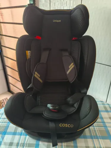 Cadeirinha Cosco Unique pouco usado estado de nova