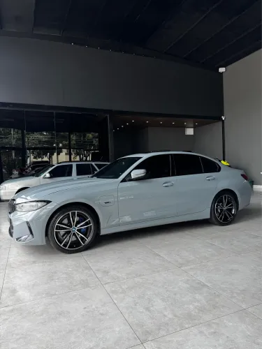 BMW 330E M Sport 2.0 Turbo Híbrido AU 2023
