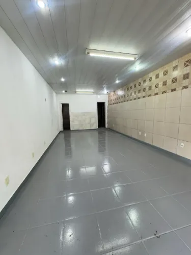 Vendo duas excelentes lojas no bairro do Paiol