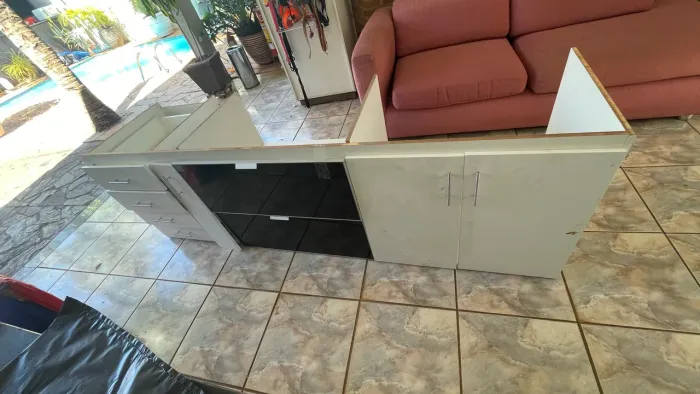 Armário de Cozinha em para pia .