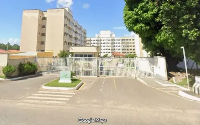 Alugo Apartamento no Condomínio Maraville Cohatrac
