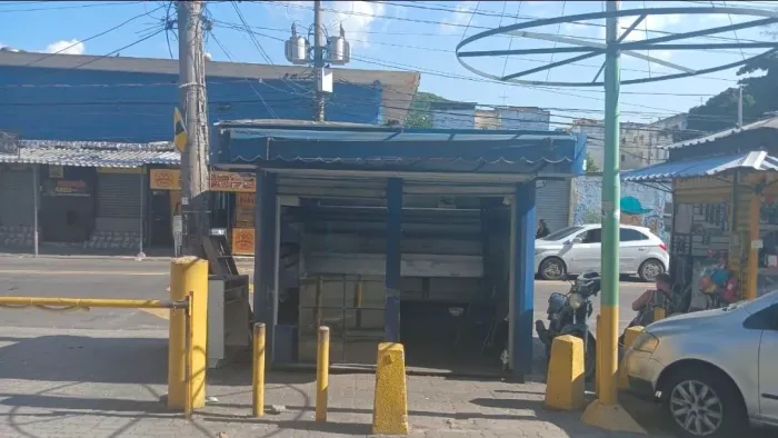Alugo banca de jornal