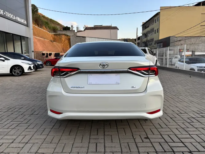 Toyota Corolla GLI 2.0 16V Flex Aut. 2020