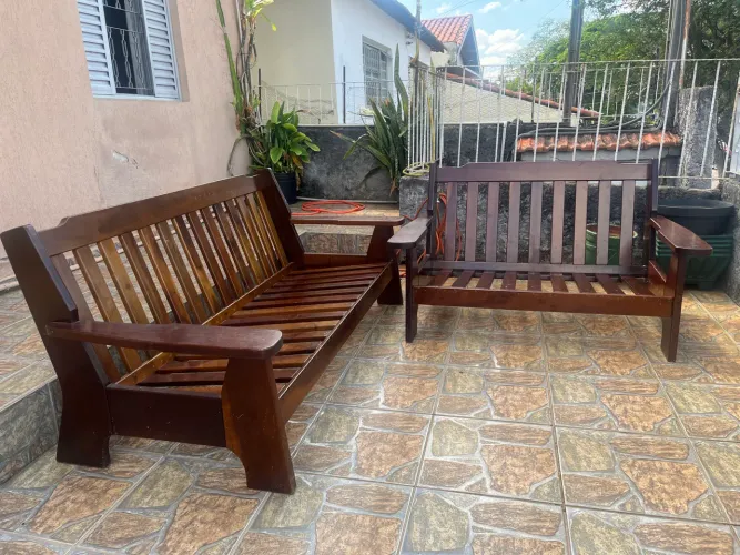 Sofá de madeira (conjunto)