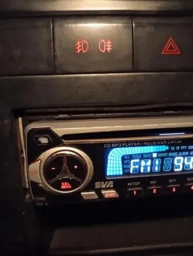 Cd player frente removível