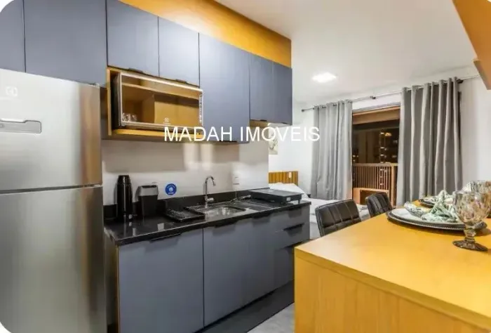 Studio para locação na Vila Madalena, São Paulo-SP: 1 quarto, 1 sala, 1 banheiro, 27m² de