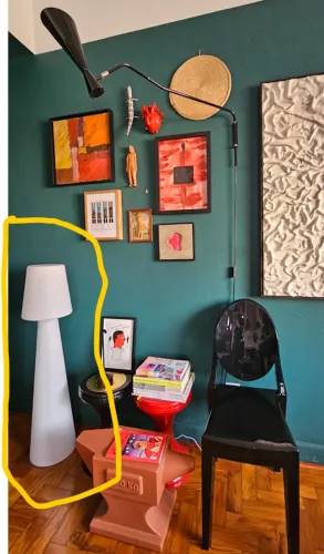 COLUNA DE LUZ PARA JARDIM, LED, MARCA LOLLA, COM RGB E LUZ FRIA