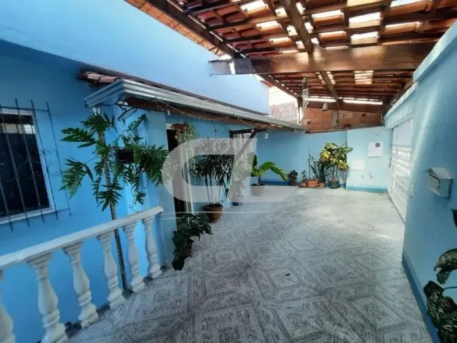 Casa, 6 quartos, 1 suite, 2 vagas