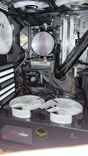 Placa-Mãe ASUS TUF Gaming X570-Plus/BR, AMD AM4, ATX, DDR4, Preto TUF Gaming X570-PLUS/BR
