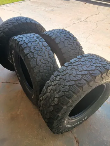 PNEUS BF GOODRICH 