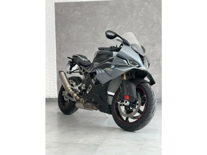Bmw S1000 rr hp4 street 2026