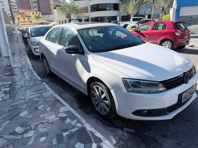 Volkswagen Jetta Comfortline 2.0 T.flex 8V 4P Tipt. 2012