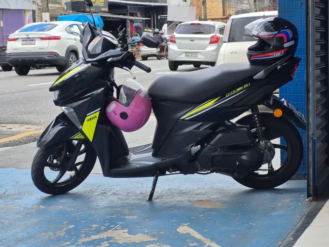 Moto neo 125