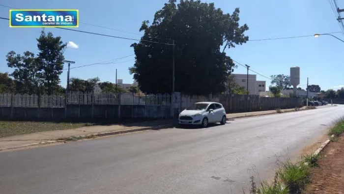 Casa com 2 dormitórios à venda, 70 m² por R$ 240.000,00 - Jardim Metodista - Caldas Novas/