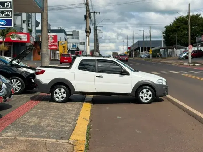 Fiat Strada Working Celeb.1.4 Fire Flex 8V CD 2014