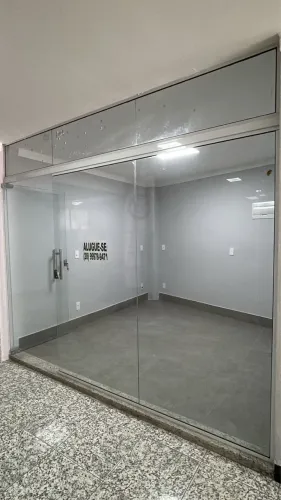 Lojas/Ponto Comercial no Aeroporto