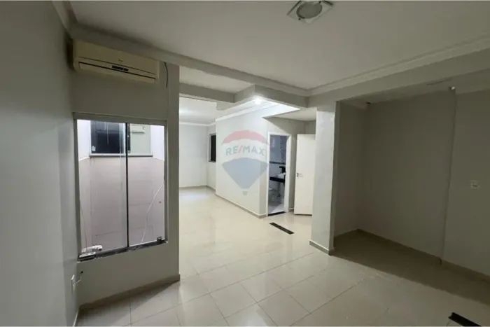 Sala Comercial em Irecê - Av. Adolfo Moitinho