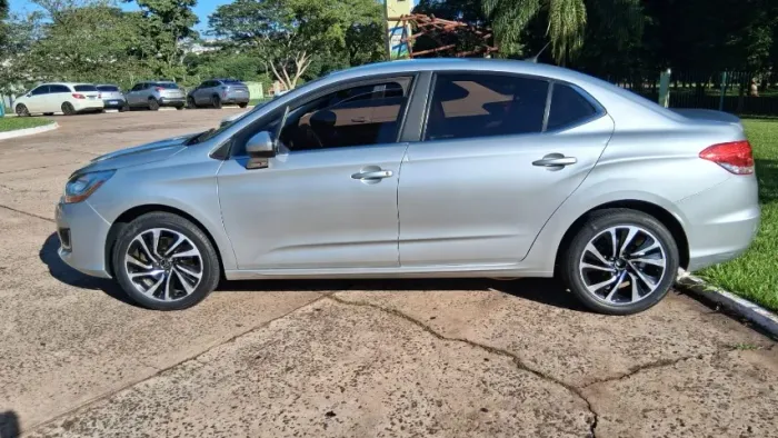 Citroen C4 Lounge Tendance 1.6 Turbo 4P AUT 2015