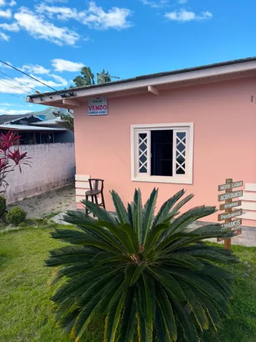 CASA ACONCHEGANTE EM BIGUAÇU ? OPORTUNIDADE!