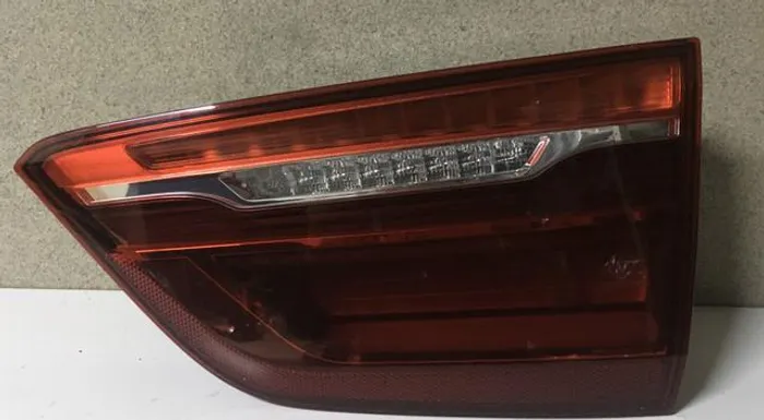 Lanterna BMW X6 (tampa)