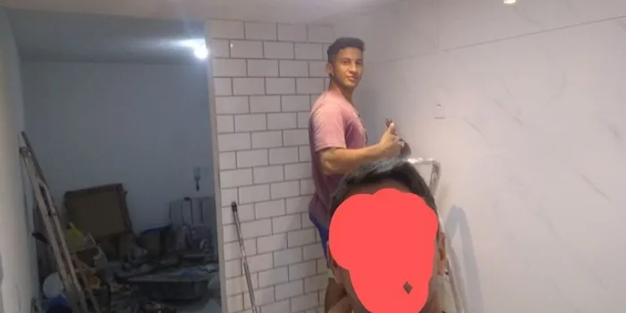 Pedreiro, ladrilheiro, pintor, acabamentos finos, colocador.