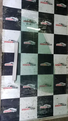 Vidro Dianteiro Esquerdo Chevrolet Corsa 4
