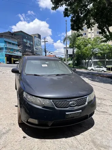 Pára-choque completo Cerato 2000 mil