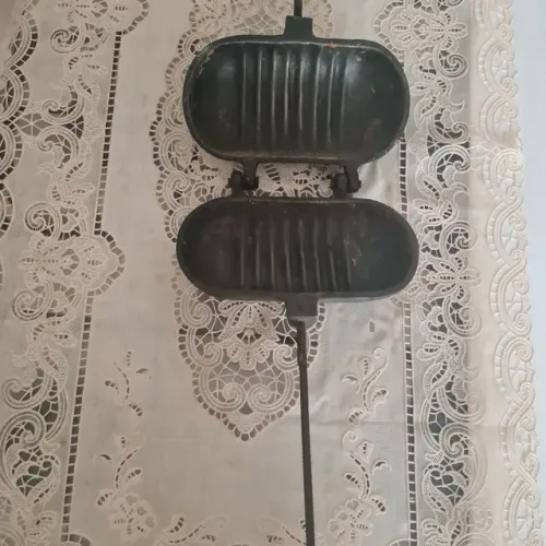 Sanduicheira de ferro 