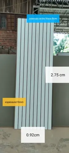 Painel slatwall expositor canaletado prateleira inteligente MDF