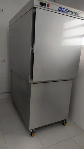 Ultracongelador Rápido 80kg- Maxfreezer- Zerado!