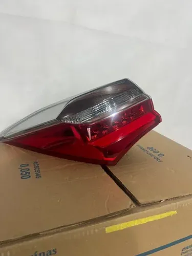 Lanterna Corolla Com Led Original 