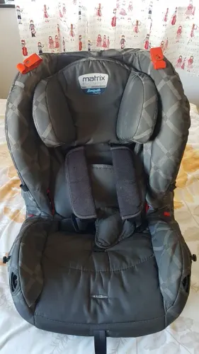 Cadeira auto Burigotto Matrix Evolution 25kg