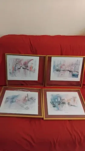 4 Quadros de Vidro Estrutura de Metal