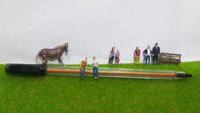 Miniaturas em escala HO 1:87 Ferromodelismo - 3 unidades