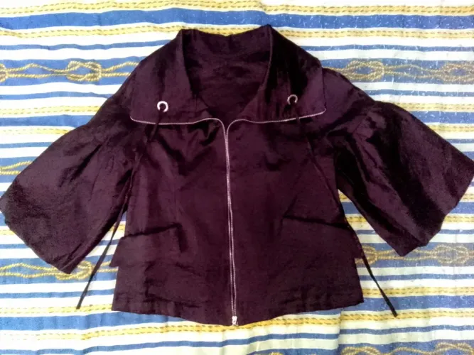 BLUSA/JAQUETA FEM. TAM. P (VIA VENEZZA)