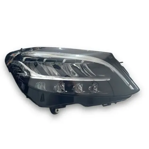 Farol Direito Mercedes C180 C200 2015/2019 Usado Restaurado