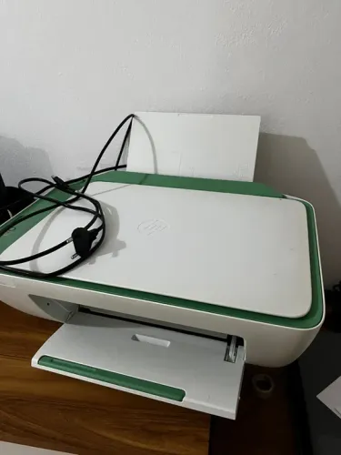 Impressora Multifuncional HP Deskjet 2720e